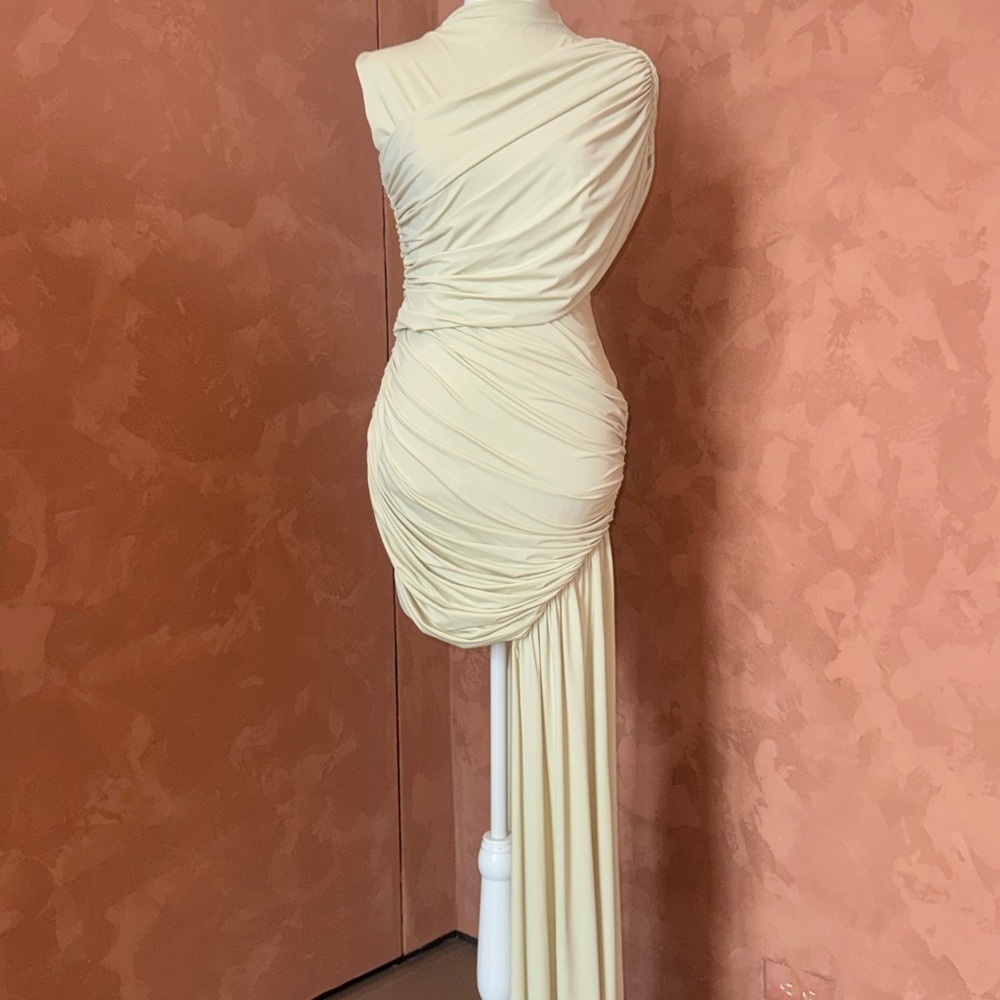 Chic Cream One Shoulder Women's Dress